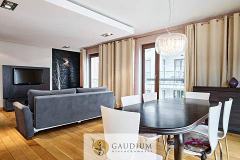 Luksusowy Apartament w sercu Gdańska Szafarnia