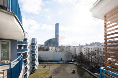 Słoneczne 2 pokoje do wejścia Centrum 2003 rok
