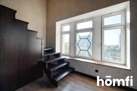 Apartament z antresolą i niepowtarzalnym widokiem