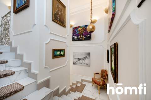 Dwupoziomowy apartament przy Piotrkowskiej