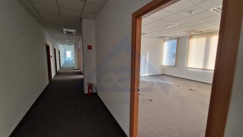 Biuro do wynajęcia lotnisko Okęcie 770 m2
