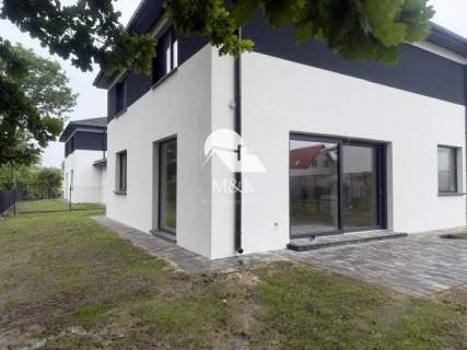 Bliźniak 182m2 z podwójnym garażem