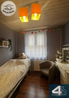 Urokliwe mieszkanie na pierwszym piętrze