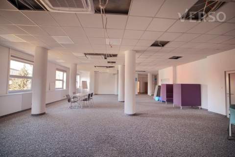 Open space, gabinet,