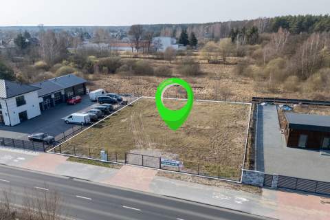 Działka mieszkaniowo-usługowa 1200m2