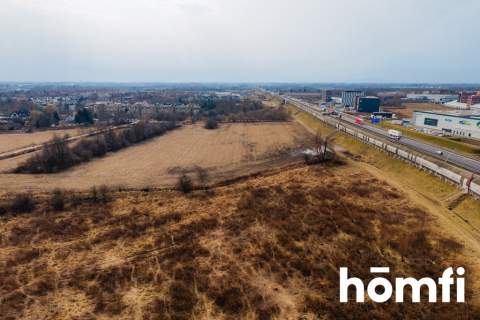 Działka budowlana usługowa z MPZP 0,75 ha AOW