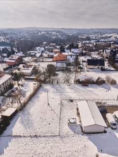 Działka pod budowę domów jednorodzinnych 16,27a