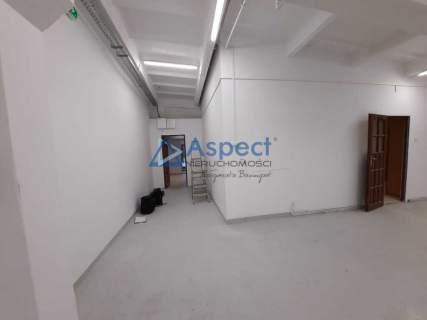 Wynajem, hala 380 m2, blisko Centrum.