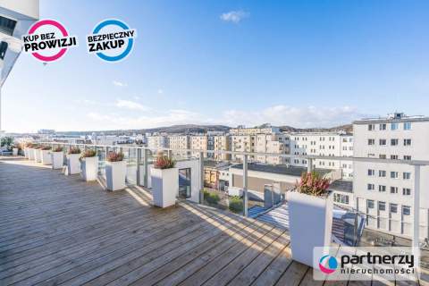 Luksusowy penthouse z prywatną windą i tarasem