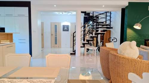 Dom jednorodzinny 150m2 działka 3 ha Chmielek