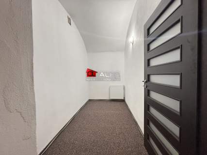 Lokal w ścisłym Centrum miasta, parter z witryną 