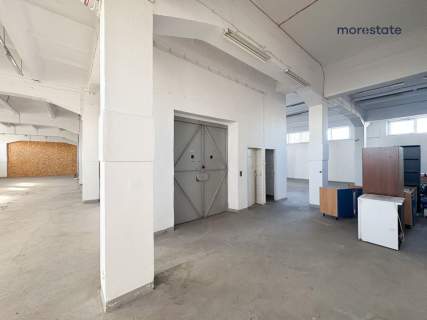 Hala/magazyn na Płaszowie / 585 m2