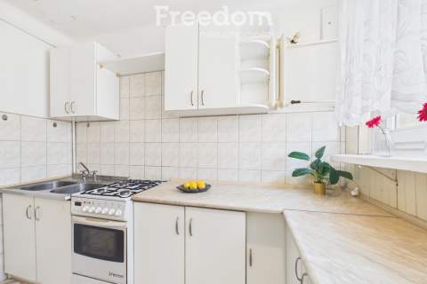 2 pokoje balkon niski blok ul. Sułkowskiego