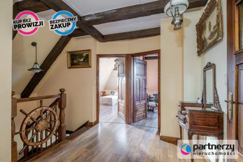 Piękny dom z bardzo dużą działką, spokojna okolica