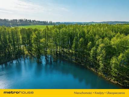 Działki z linią brzegową jeziora