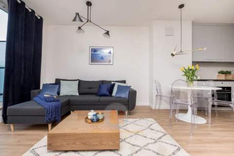 Świeży apartament , 3-pokoje garaż, klimatyzacja