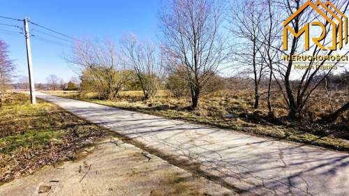 Działka budowlana 1522 m2 w spokojnej okolicy Brz