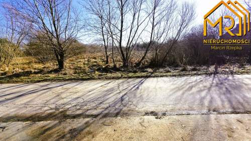 Działka budowlana 1522 m2 w spokojnej okolicy Brz