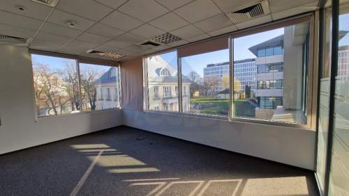 Biuro do wynajęcia lotnisko Okęcie 401 m2