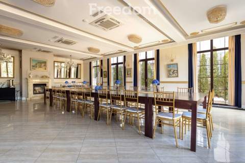 Elegancka restauracja z zapleczem gastronomicznym