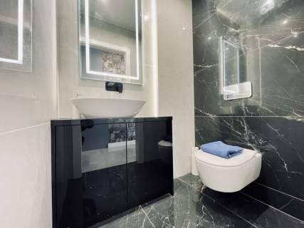 2019 Dwustronne Duży balkon Garaż 