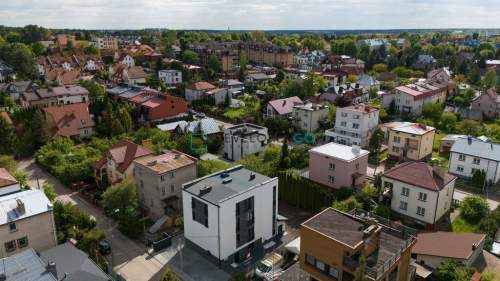 Szeregówka Nowe Miasto 6 pokoi 192m2