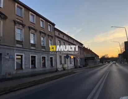 Duży lokal usługowy w Policach