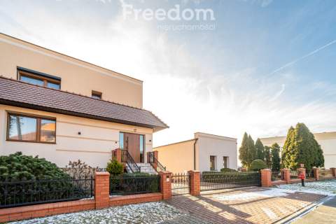 Smart Home biuro garaż 346 m