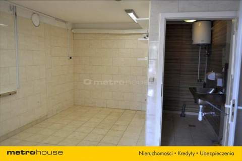 OBIEKT USŁUGOWO- HOTELOWY, 8POK, 2 LOKALE HANDLOWE