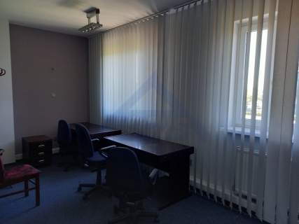 Biuro do wynajęcia Włochy 200m2