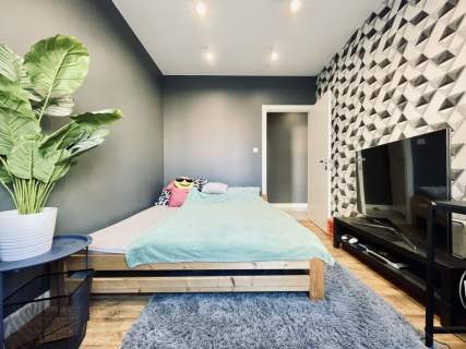 2019 Dwustronne Duży balkon Garaż 