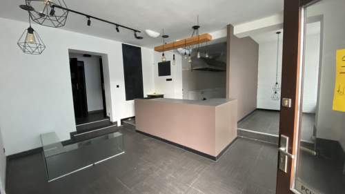 Lokal użytkowy 65 m w centrum Oleśnicy