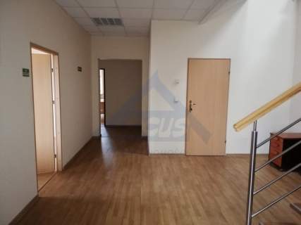 Biuro 304 m2 do wynajęcia okolice Al. Krakowskiej