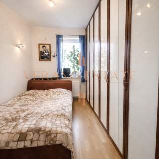 Przestronne 70 m 3 pokoje balkon garaż