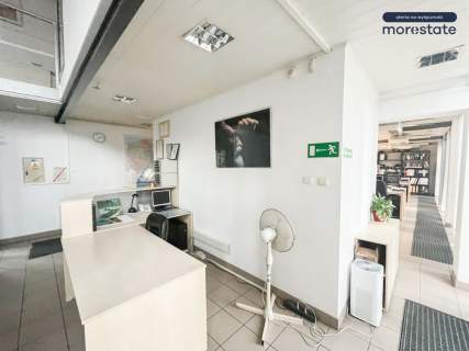 Lokal użytkowy 230 m2 na sprzedaż