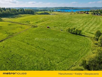 Działki z linią brzegową jeziora