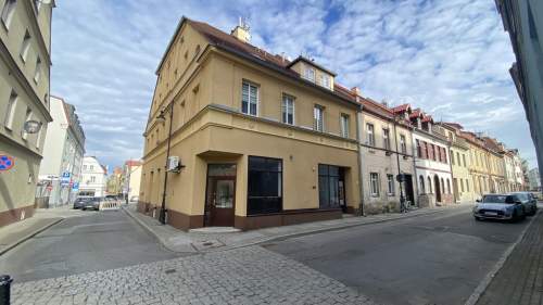 Lokal użytkowy 65 m w centrum Oleśnicy