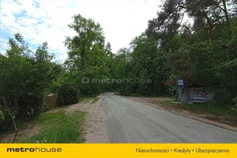 Atrakcyjna działka nad rzeką blisko morza