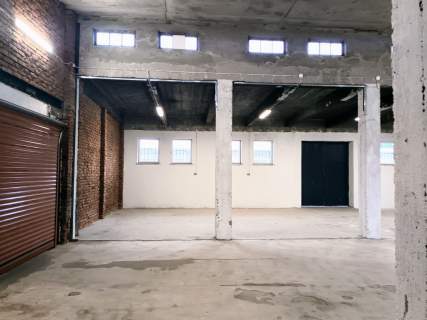 Magazyn 280 m2 z rampą, placem dla TIR