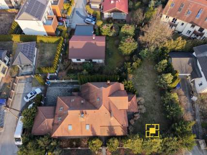PRZESTRONNY DOM Z POTENCJAŁEM 260M2 W PYCHOWICACH