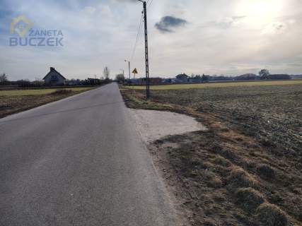 Sprzedam działkę o pow. 1500 m2 w Bronisławach