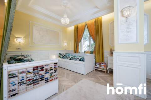 Dwupoziomowy apartament przy Piotrkowskiej