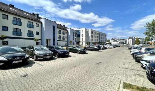Lokal 54,55 m2 z witryną od ulicy