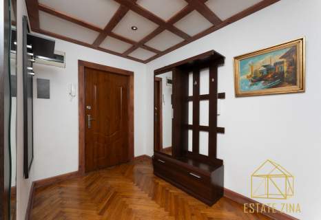 Widok na Wawel/70m2/kamienica/ul.Bogusławskiego