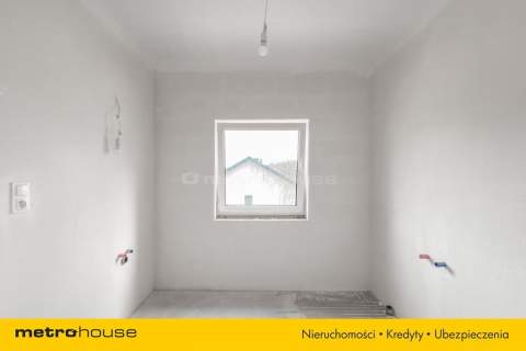 Bliźniak z garażem 120 m2 działka 500 m2 ogród