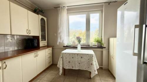 Mieszkanie 3 pokoje, 75m2,balkon,garaż murowany,działka 5a,Garbów