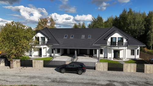 Dom premium z ogrodem i basenem.
