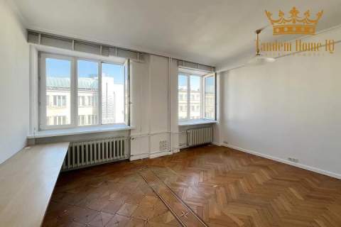 do wynajęcia 20m2 biura w kamienicy na Powiślu w budynku z windą