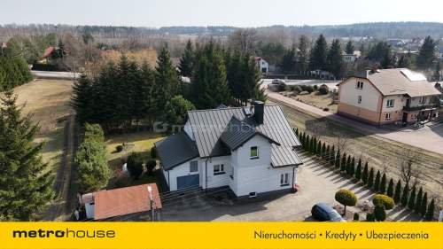 Przestronny dom na sprzedażŻelków-działka 3363 m