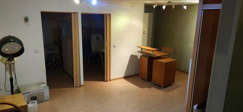 Lokal usług-handlowy o pow. 76m2 z witryną na dużym osiedlu